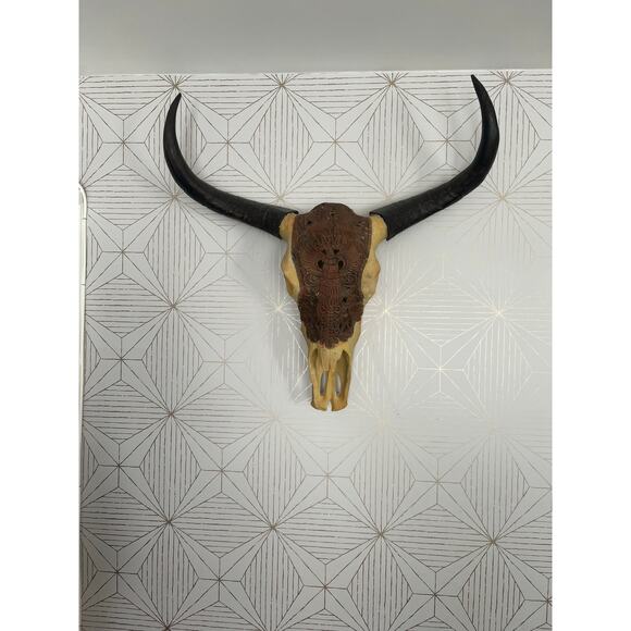 Longhorn Water Buffalo Skull Faux Taxidermi Hanging Wall Art - Picture 2 of 6